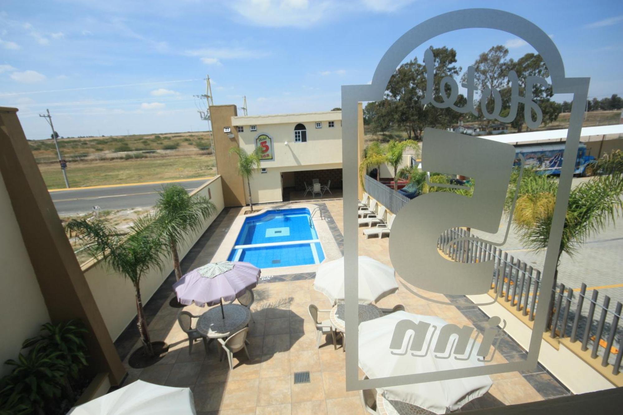 Hotel 5 Inn Silao Extérieur photo