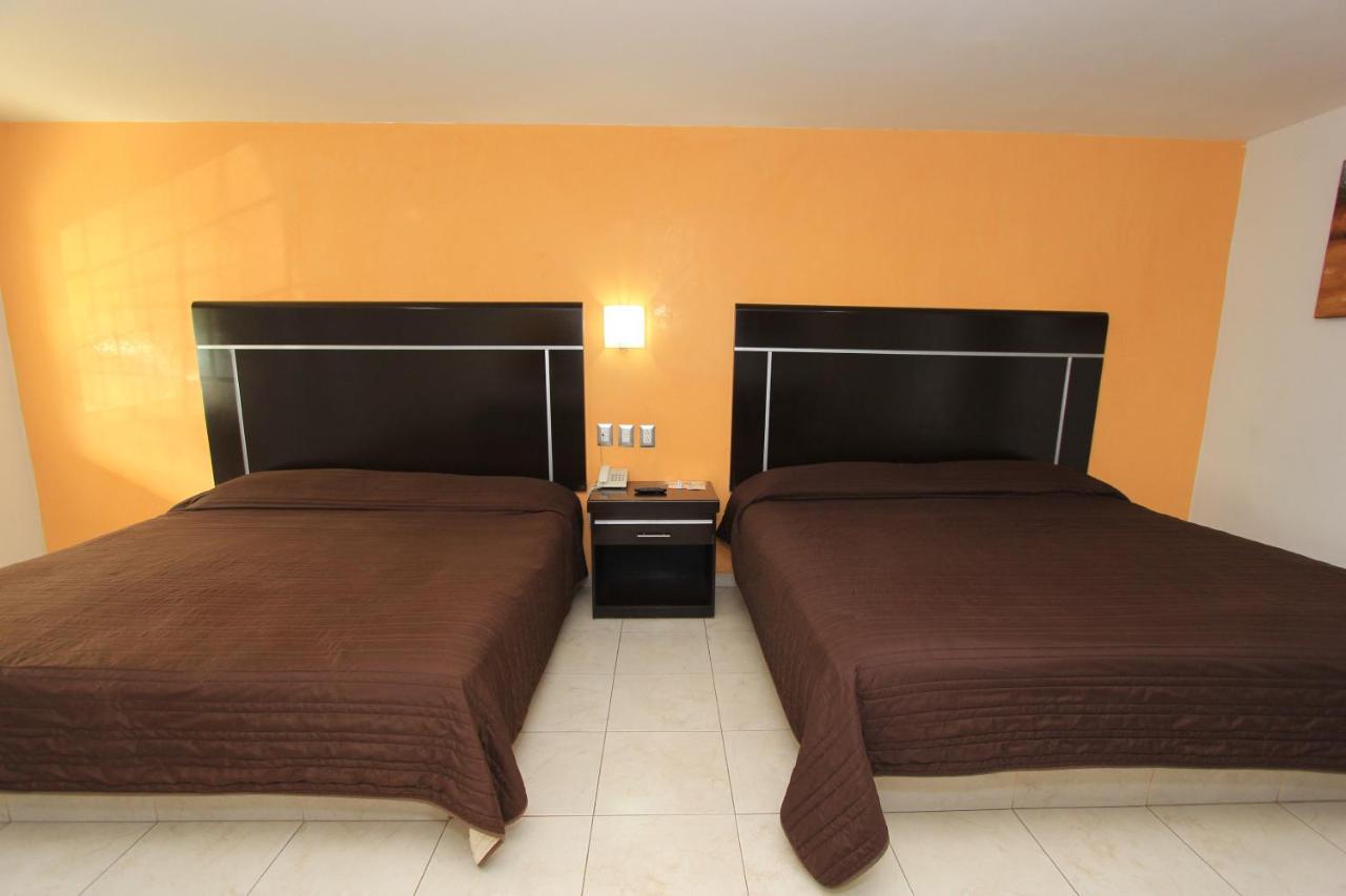 Hotel 5 Inn Silao Extérieur photo