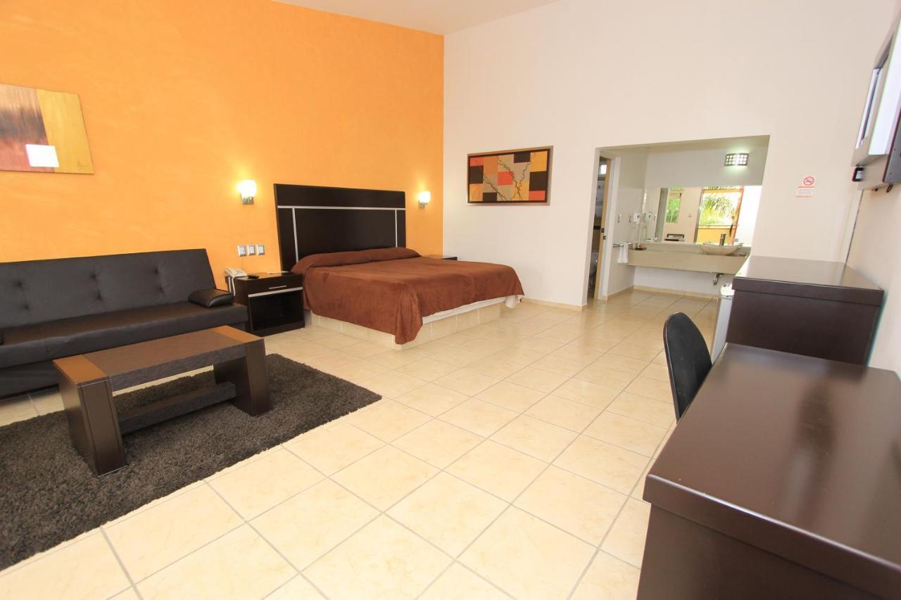 Hotel 5 Inn Silao Extérieur photo