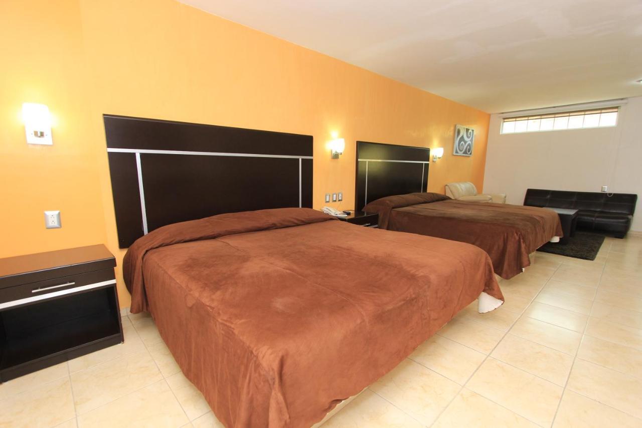 Hotel 5 Inn Silao Extérieur photo